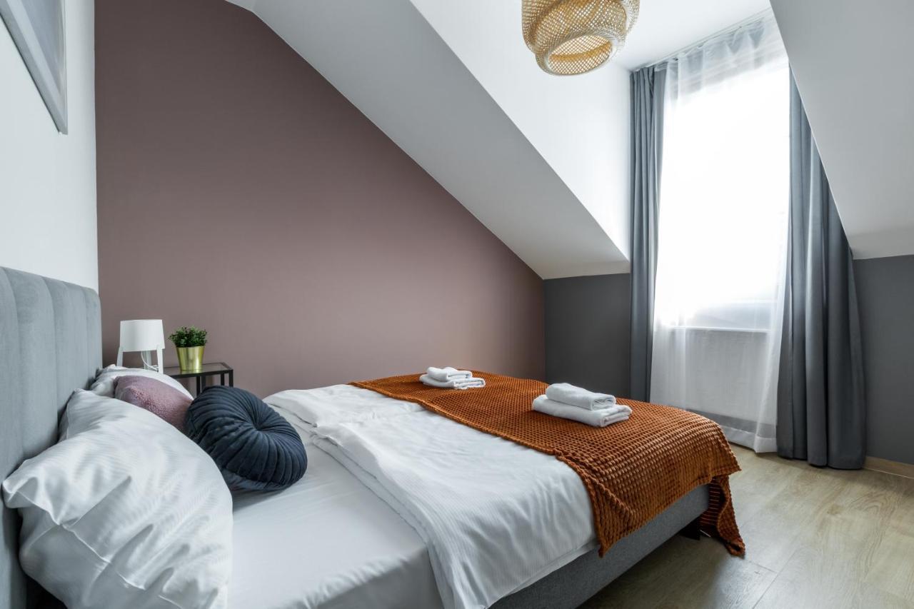 Kazimierz Friendhouse Apartments Krasków Εξωτερικό φωτογραφία