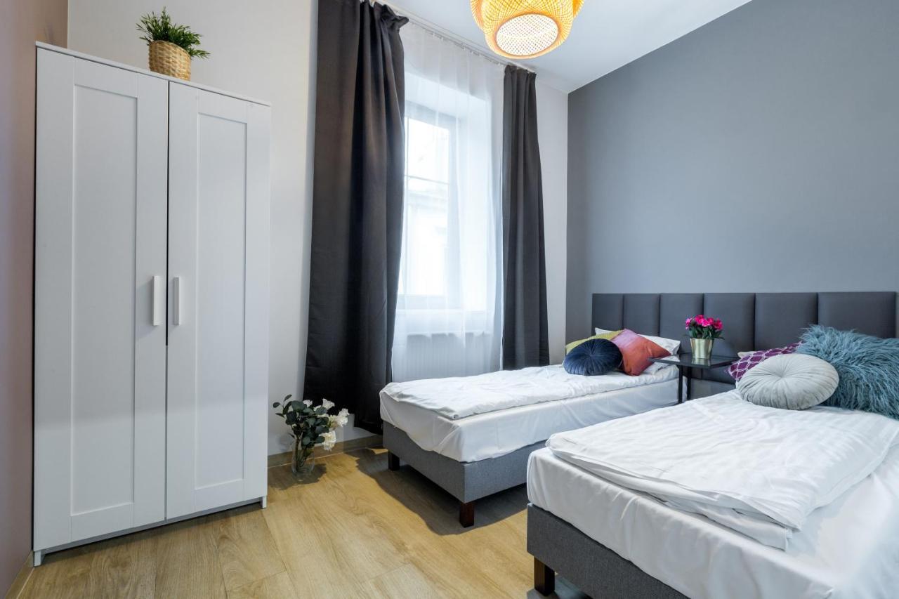 Kazimierz Friendhouse Apartments Krasków Εξωτερικό φωτογραφία