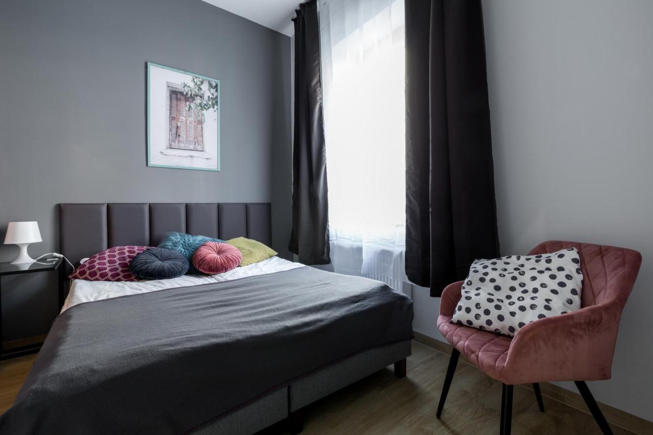 Kazimierz Friendhouse Apartments Krasków Εξωτερικό φωτογραφία