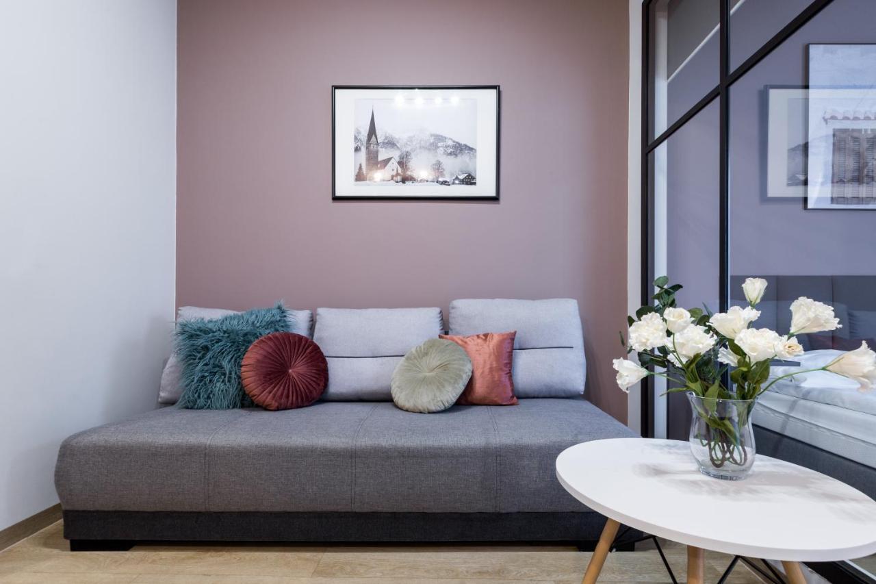 Kazimierz Friendhouse Apartments Krasków Εξωτερικό φωτογραφία